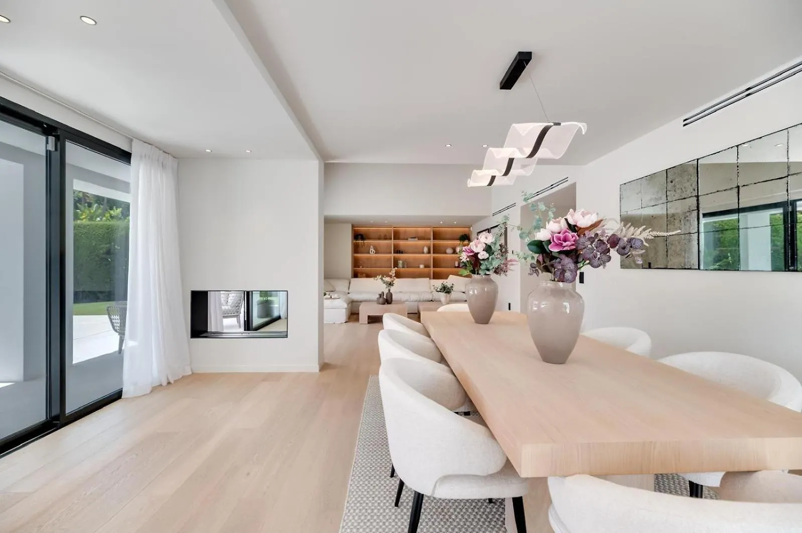 Luxury 5 Bed Villa - Heated Pool Marbella