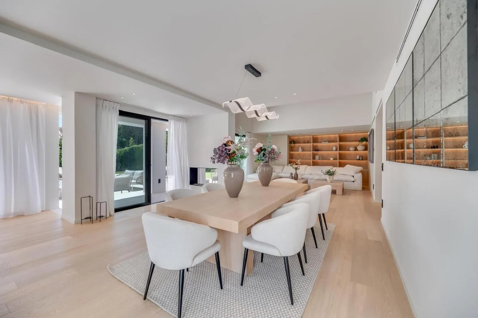 Luxury 5 Bed Villa - Heated Pool Marbella