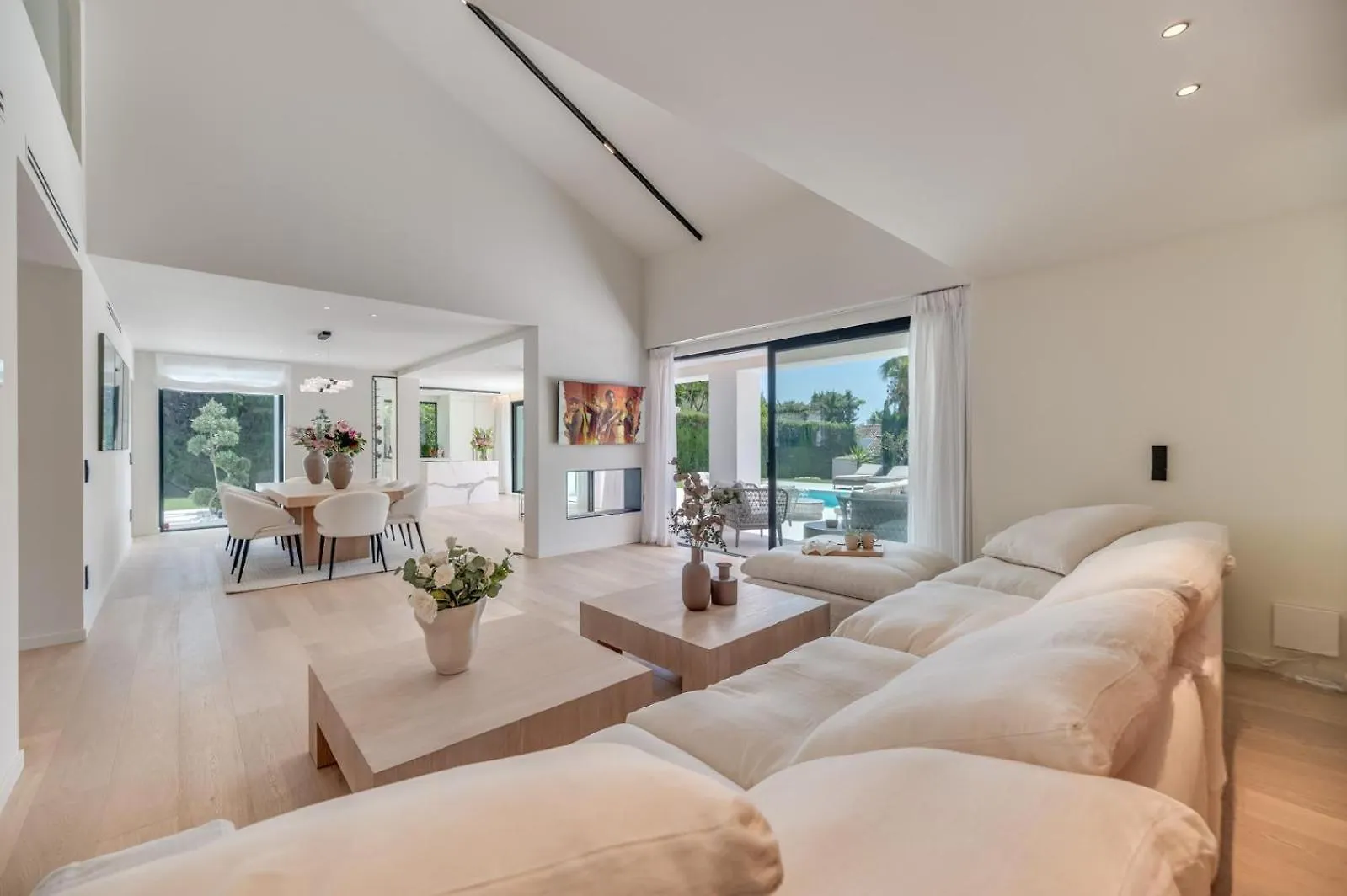 Luxury 5 Bed Villa - Heated Pool Marbella Spain