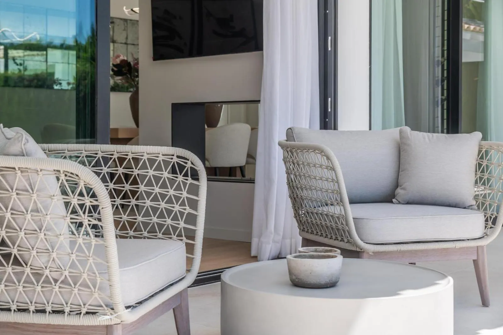Luxury 5 Bed Villa - Heated Pool Marbella